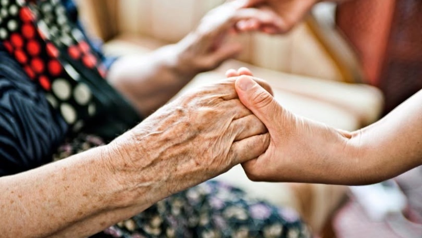 Oferta empleo Auxiliar de Ayuda a Domicilio